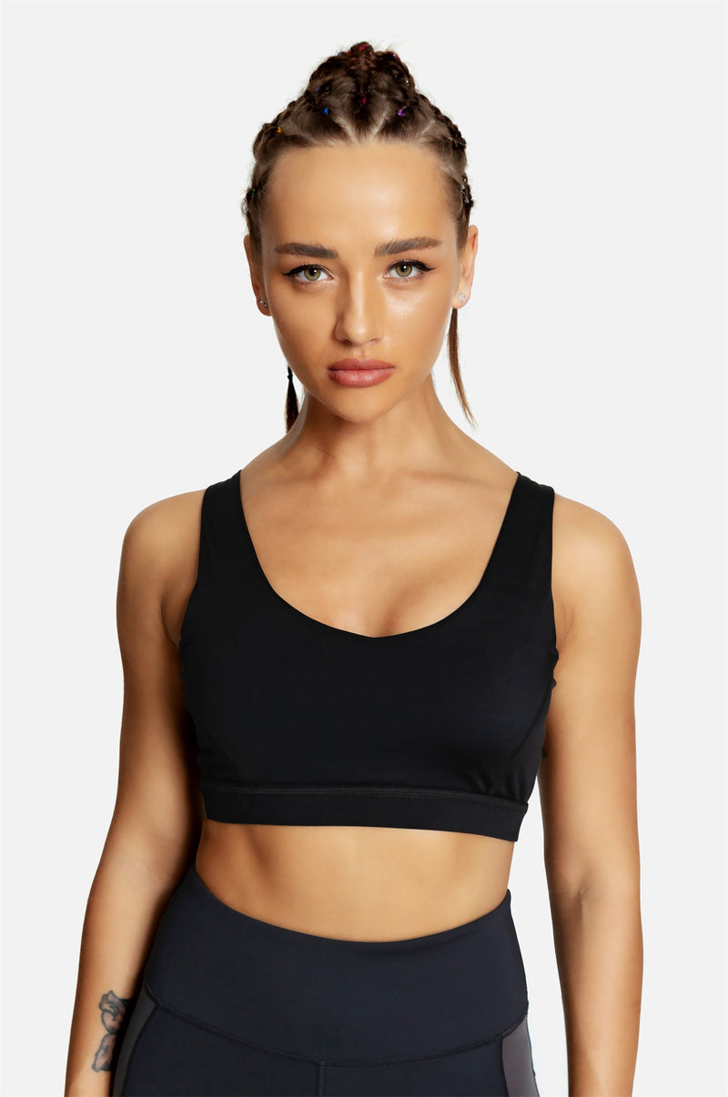 Back Strap Panel Color Sports Bra